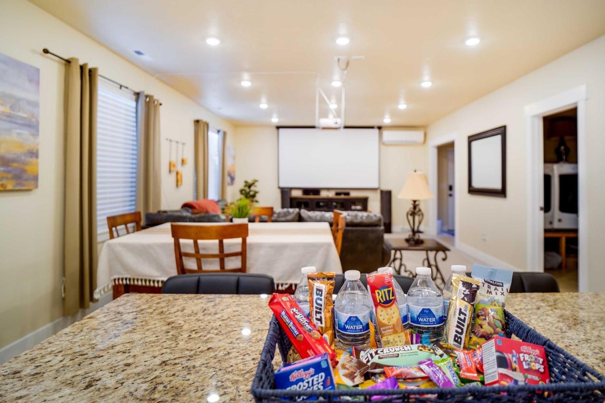 Contemporary Home With Grill Near Utah Lake! Saratoga Springs 외부 사진