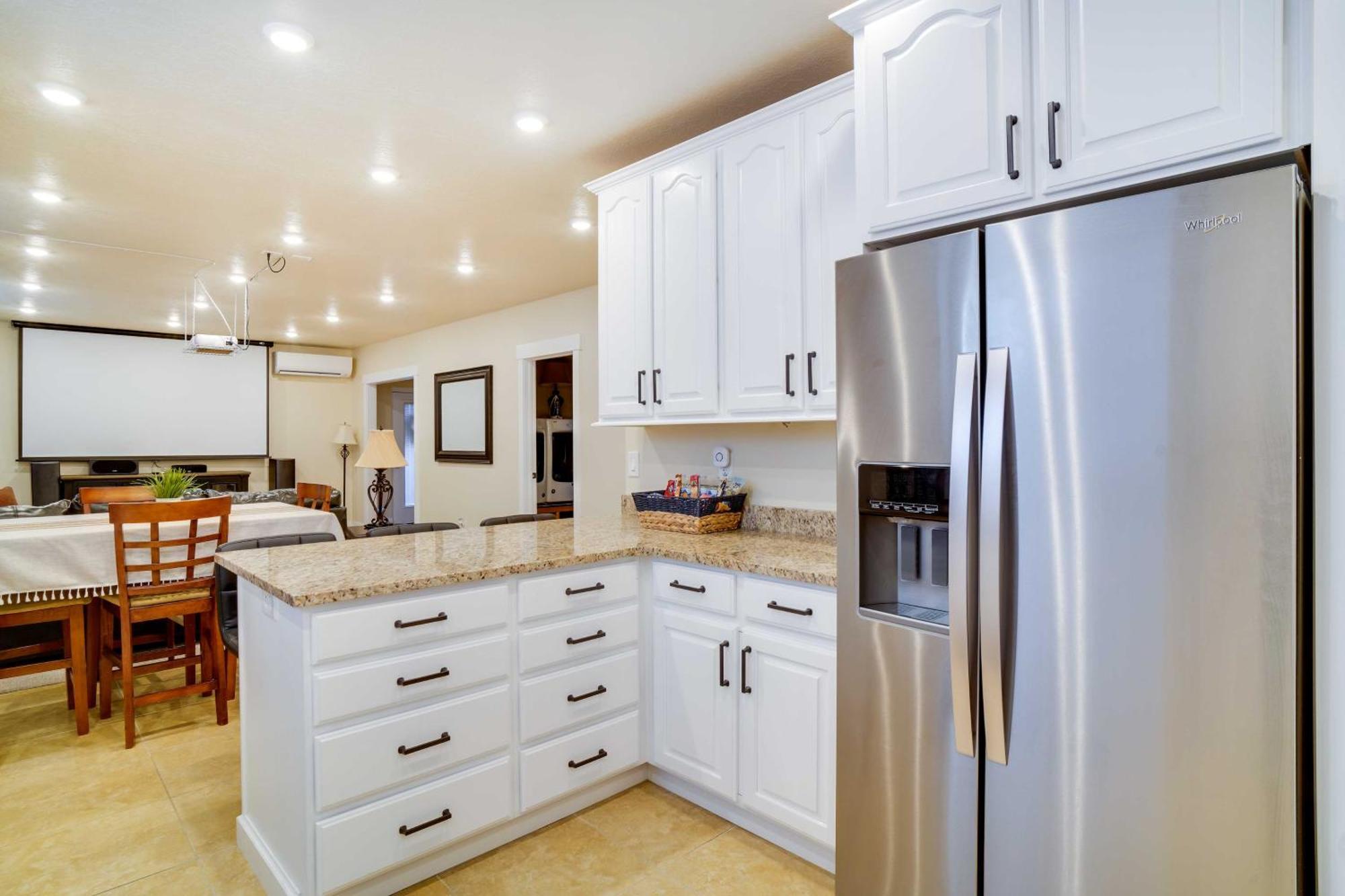 Contemporary Home With Grill Near Utah Lake! Saratoga Springs 외부 사진