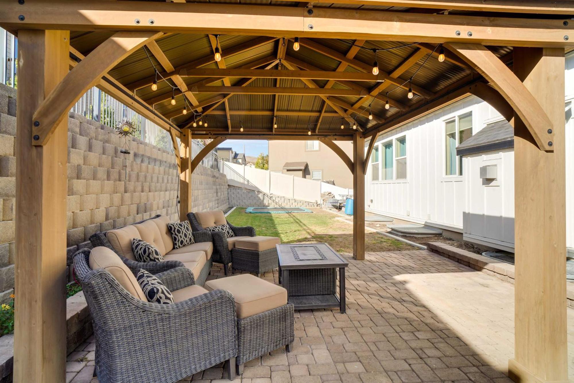 Contemporary Home With Grill Near Utah Lake! Saratoga Springs 외부 사진