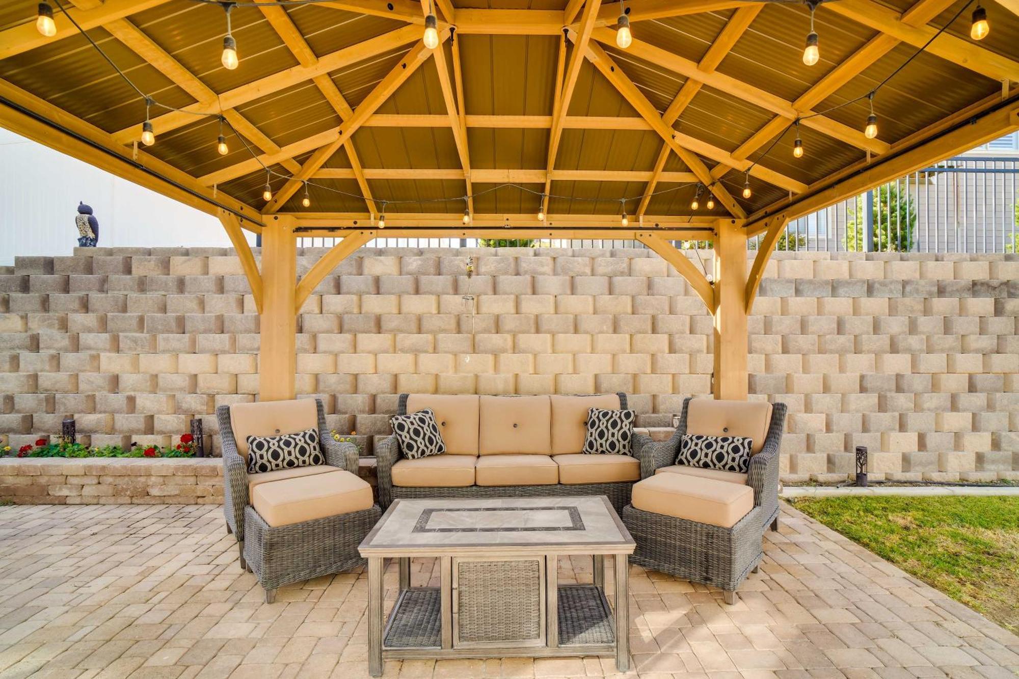 Contemporary Home With Grill Near Utah Lake! Saratoga Springs 외부 사진