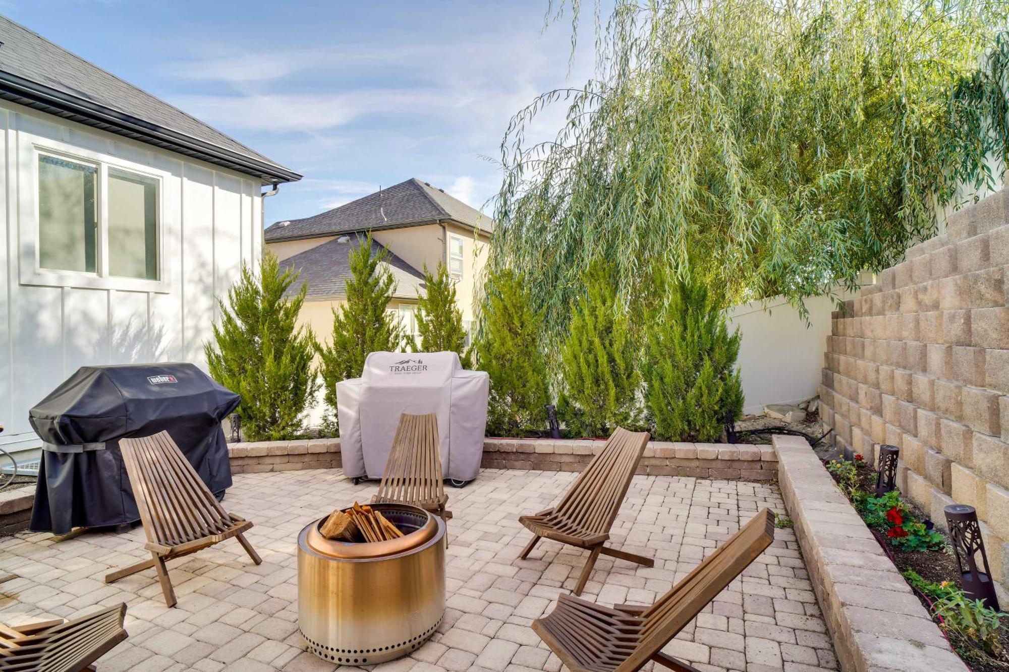 Contemporary Home With Grill Near Utah Lake! Saratoga Springs 외부 사진